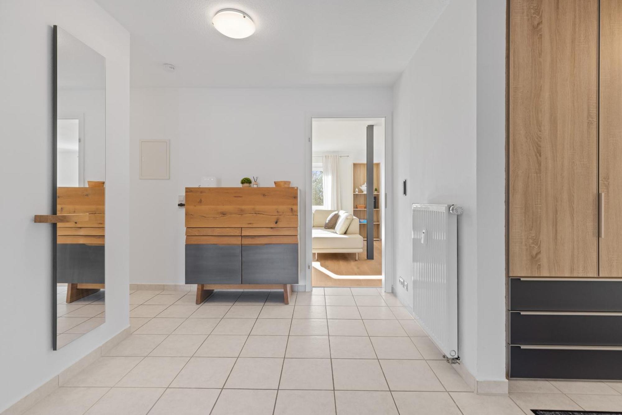 Goldcream Suites - Modern - Netflix - Free Parking Günzburg Exteriör bild